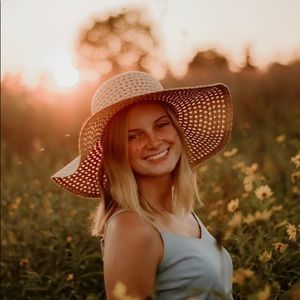 Meet your Posher, Kaitlyn